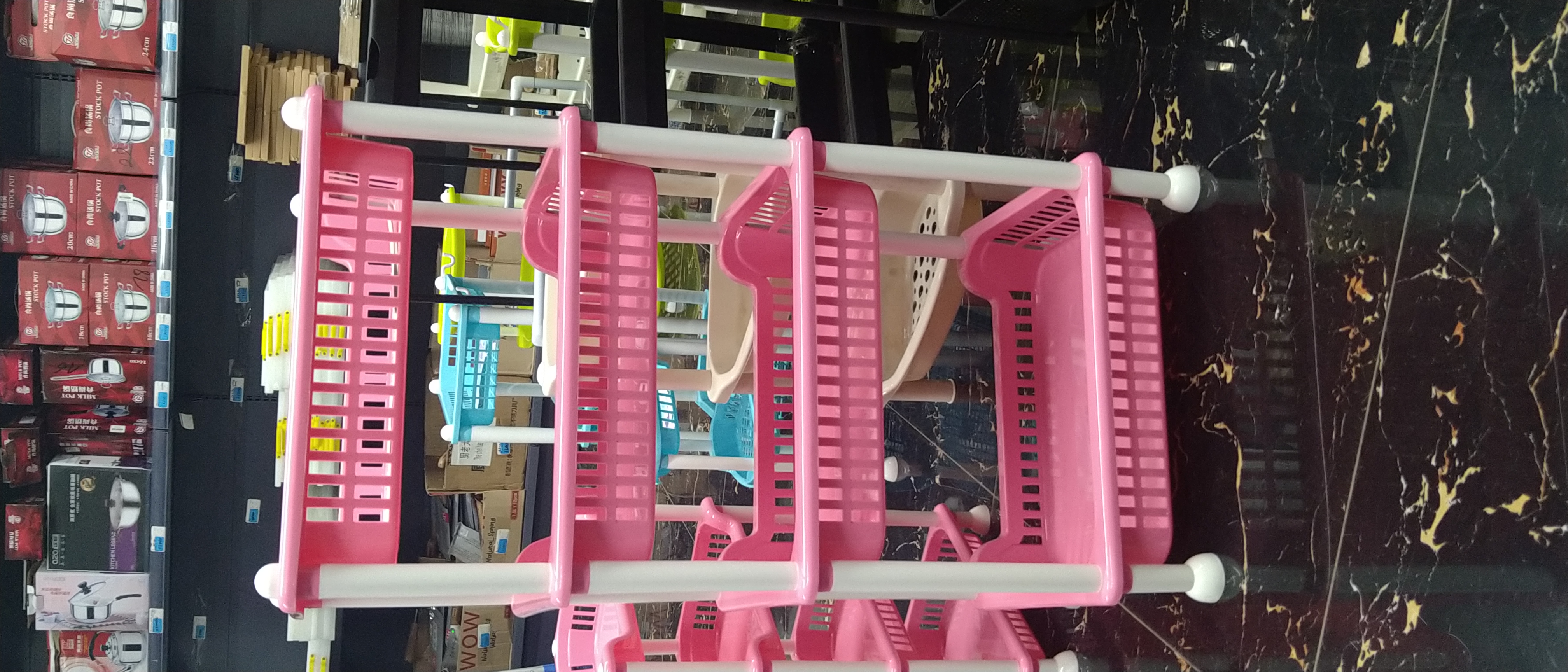 Storage rack